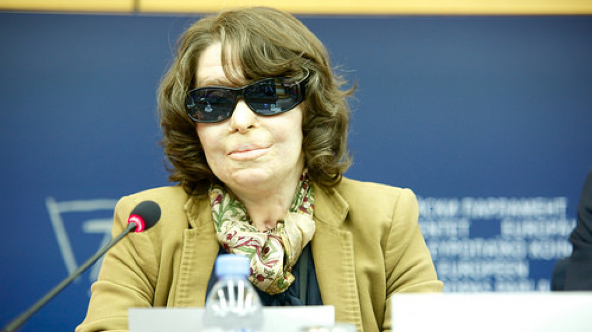 Το Εφετείο ανέτρεψε τη δικαίωση της Κωνσταντίνας Κούνεβα για την επίθεση με βιτριόλι